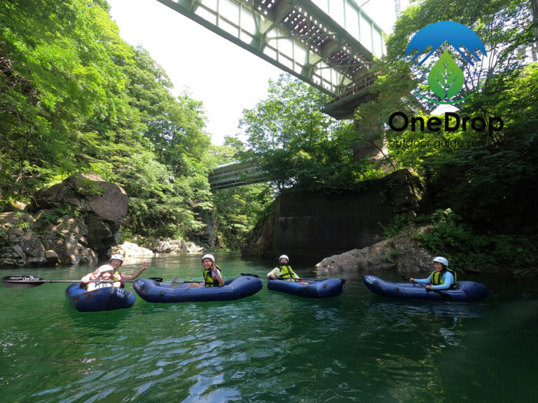家族貸切で川遊びアドベンチャーツアー